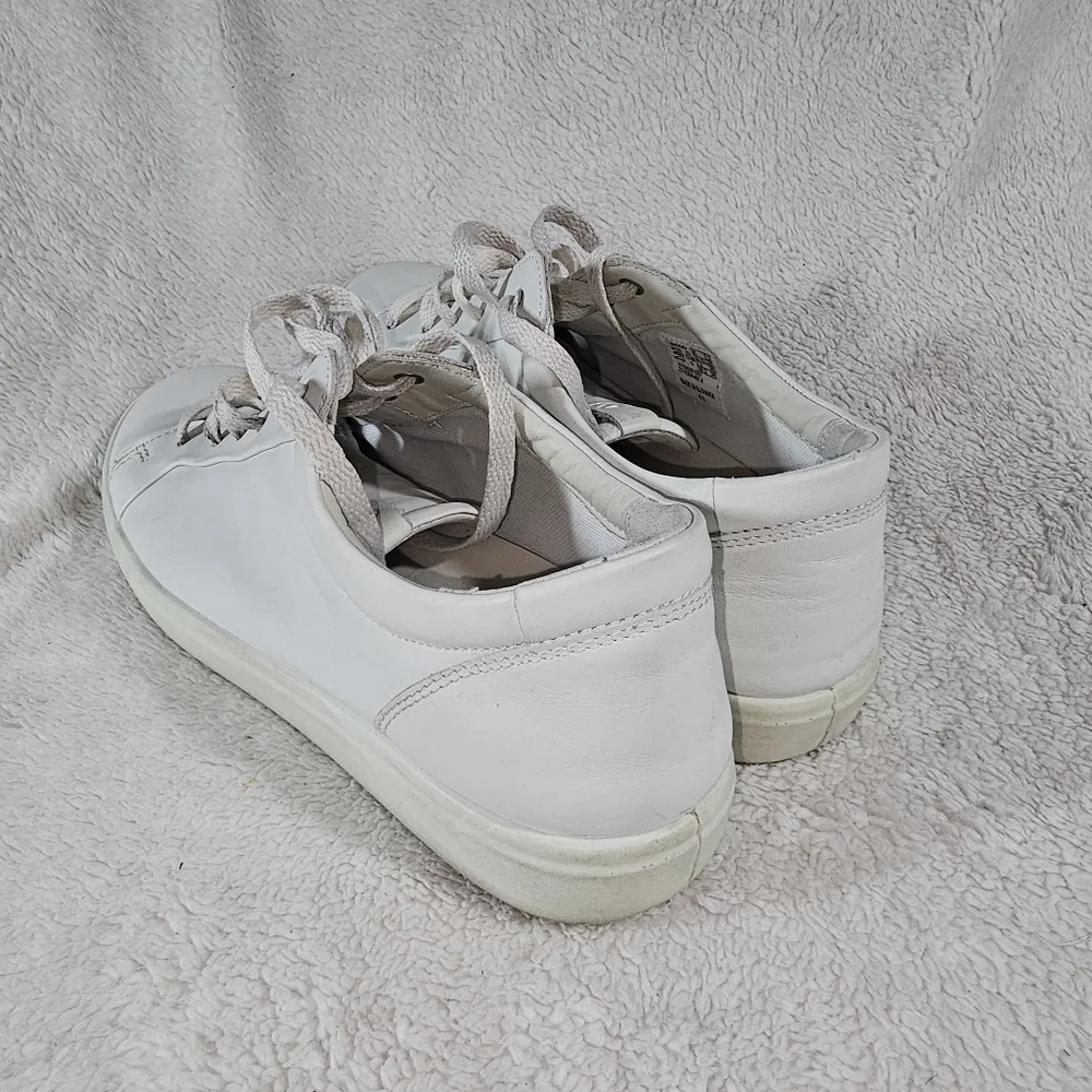 ECCO SOFT WHITE LEATHER SNEAKERS SIZS 10/10.5
